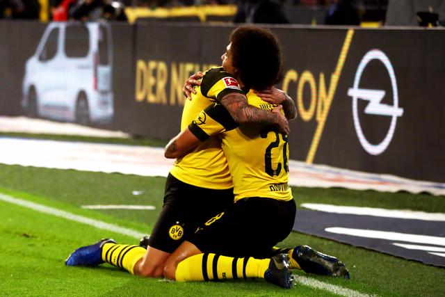 里昂主场不敌多特蒙,失去领先位置的简单介绍